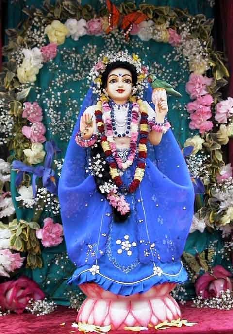 Beautiful Moorati of Tulasi Ji