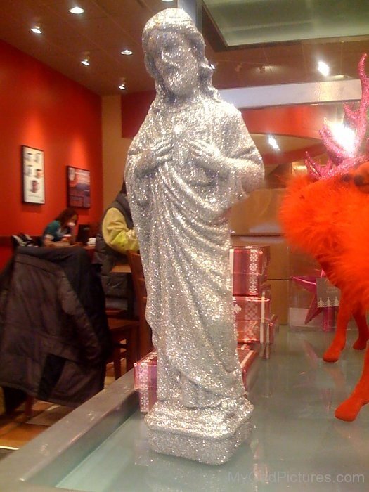 Glitter Statue Of Jesus Christ