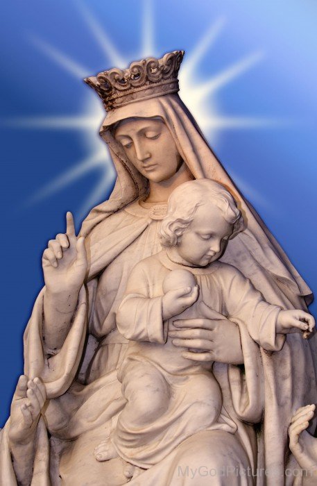 Statue Of Mother Marry With Lord Jesus