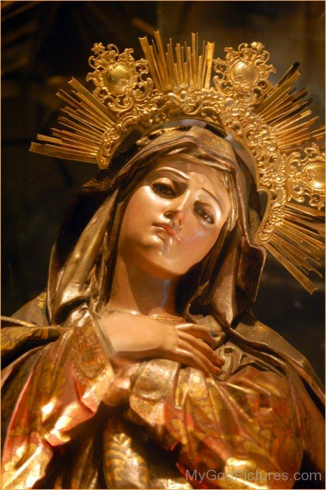 Beautiful Statue Of Mother Marry