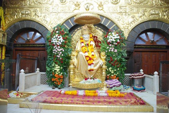 Beautiful Murti Of Sai Baba Ji