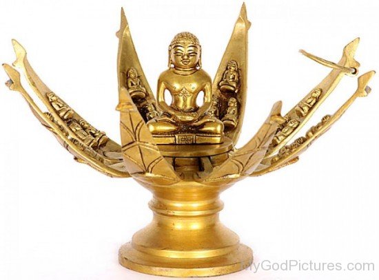 Gold Statue Of Mahavir Ji