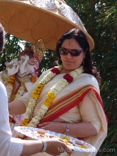 Anandmurti Gurumaa During Event