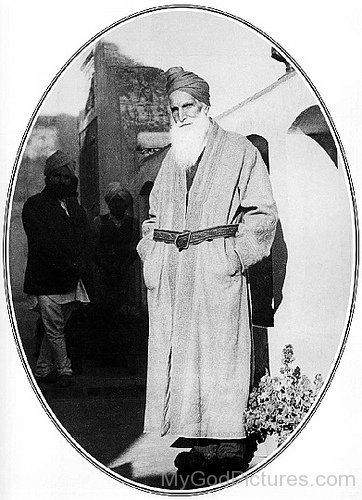 Baba Sawan Singh Ji Wearing Coat