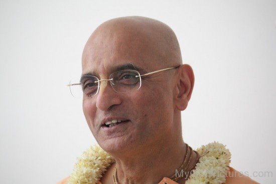 Bhakti Charu Swami
