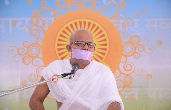 Acharya Mahashraman Ji On Mic