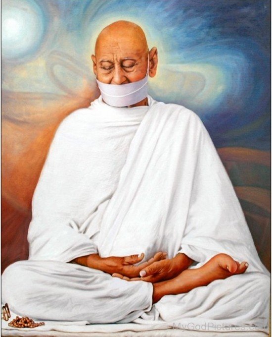 Acharya Shri Mahapragya Ji Doing Meditation