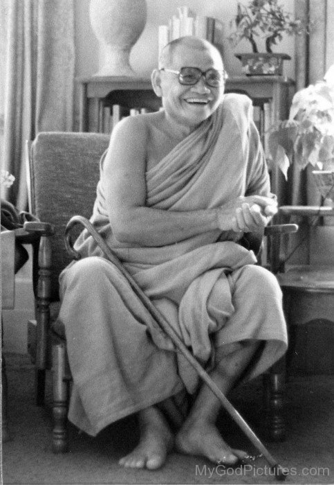 Ajahn Chah Image - God Pictures