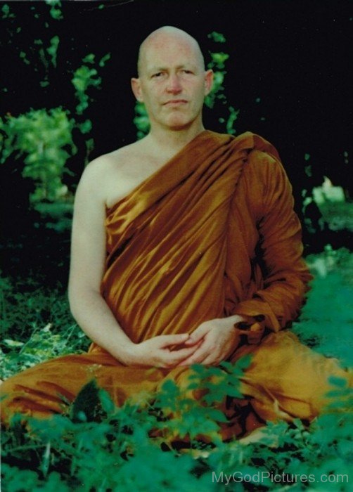 Ajahn Sumedho