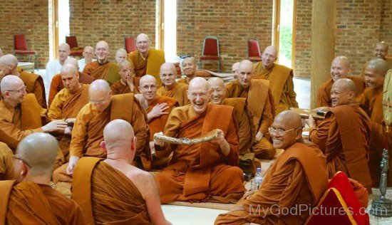 Ajahn Sumedho Doing Fun With His Disciples