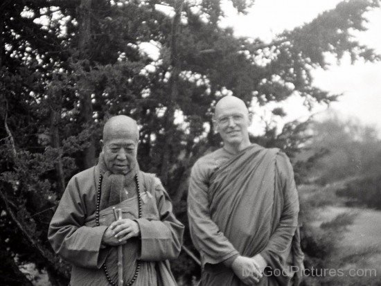 Ajahn Sumedho With Buddhist Leader