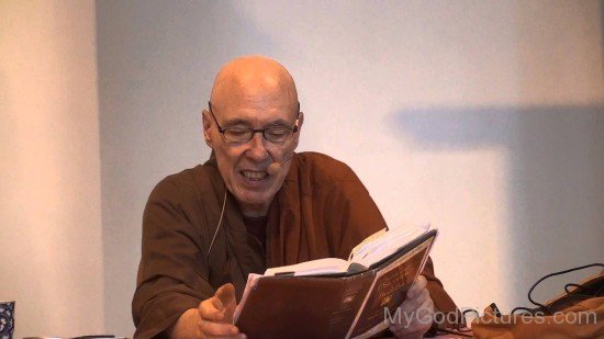 Bhikkhu Bodhi Reading Book