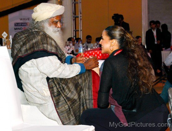 Jaggi Vasudev Ji With Neha Dhupia