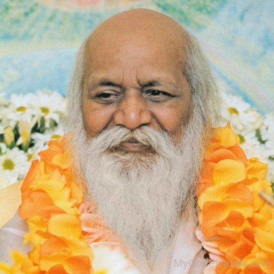 Maharishi Mahesh Yogi Ji Smiling