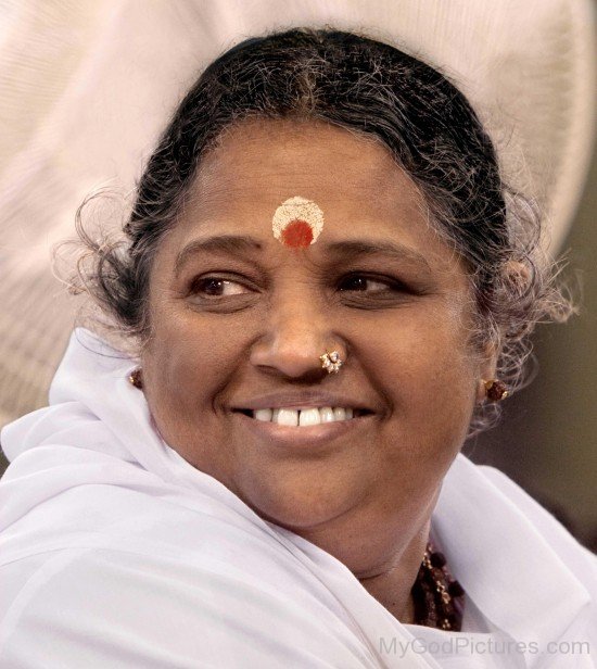 Mata Amritanandamayi Image