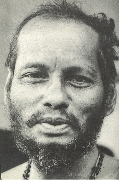 Picture Of Muktananda Ji