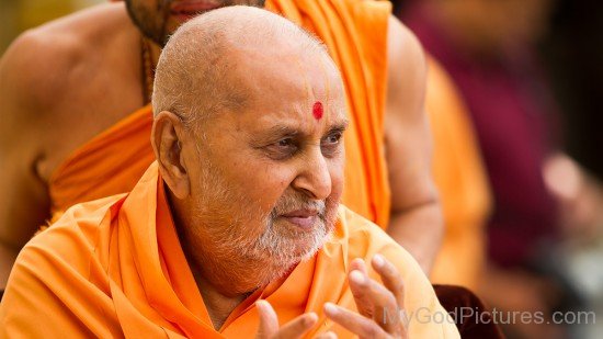 Pramukh Swami Maharaj Picture