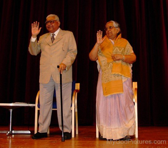 S.N.Goenka With His Wife