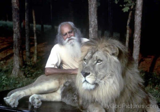 Satchidananda Saraswati With Lion