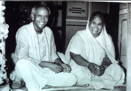 Shriram Sharma And Mataji