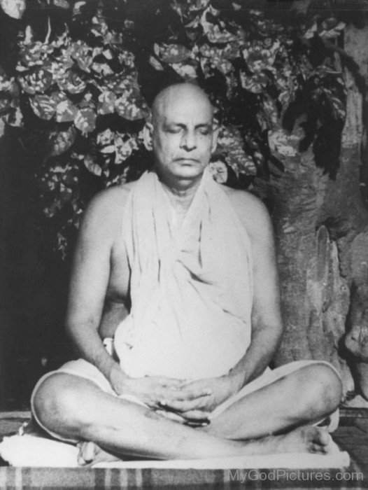 Sivananda Saraswati Doing Meditation