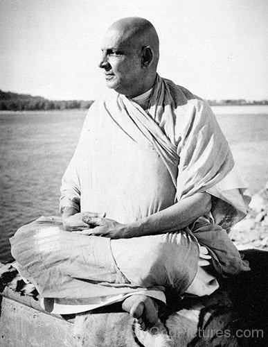 Sivananda Saraswati Photo