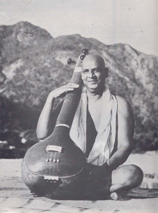 Sivananda Saraswati Playing Sitar