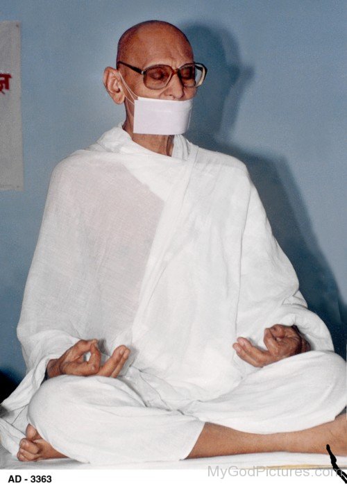 Spiritual Leader Acharya Shri Mahapragya Ji