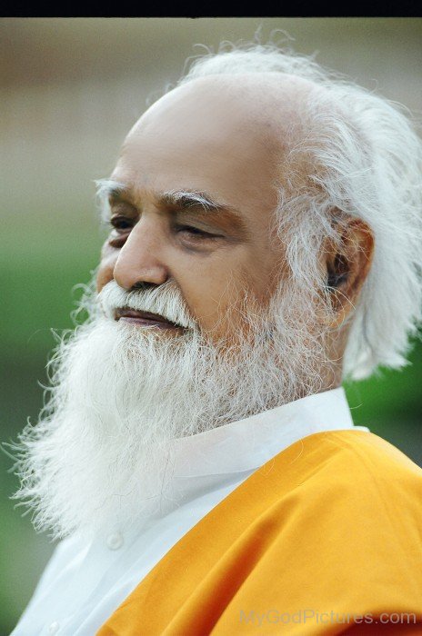 Sri Vethathiri Maharishi Ji