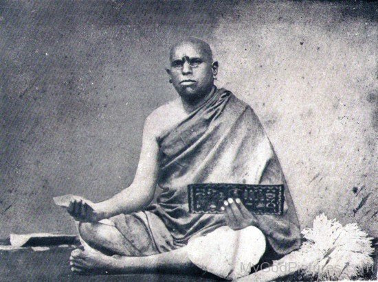 Vijayanandsuri Ji Image