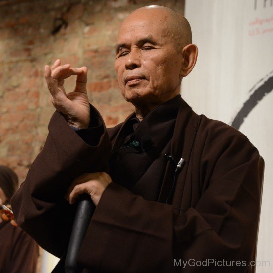 Spiritual Teacher Thich Nhat Hanh