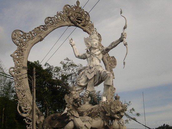 Statue Of Arjuna