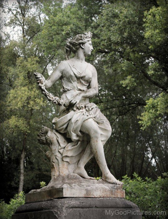 Statue Of Flora