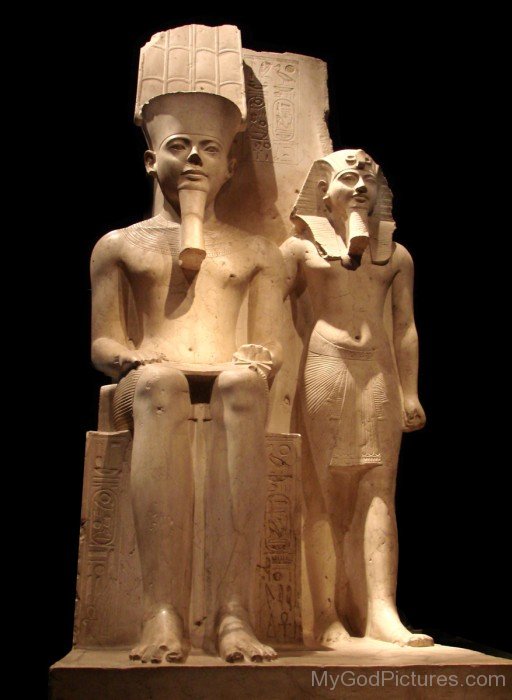  Statue-Of-Horemheb-With-Amun