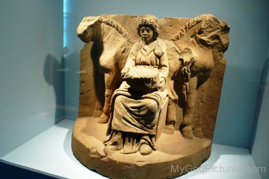 Goddess Epona Sitting Statue-fd510
