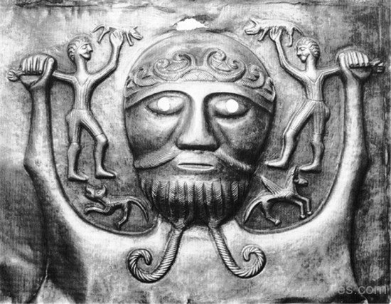 Sculpture Of Dagda-qol822